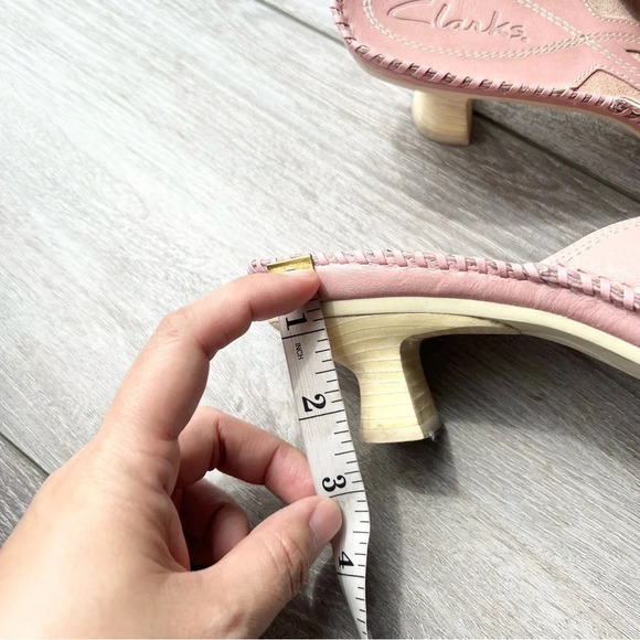 Clarks Women's Pink Beige Leather Open Toe Heels Sandals - Picture 13 of 14